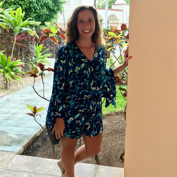 GORGEOUS ABSTRACT ROMPER - Picture 8 of 8